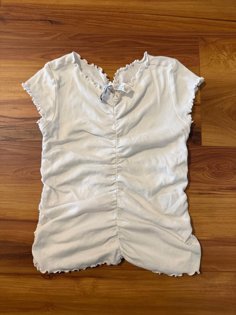 H&M White Ruched Lettuce-Edge Crop Top